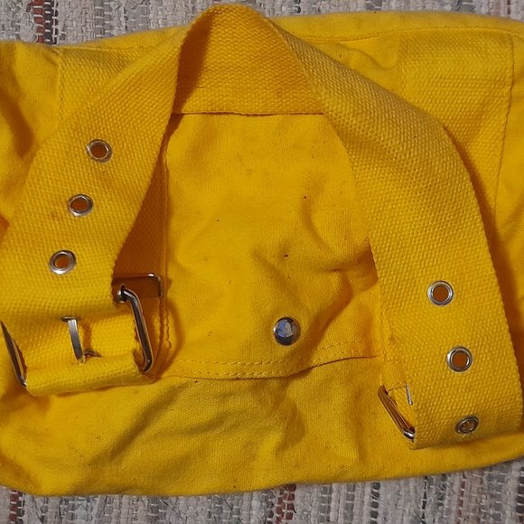 atmosphere Handbags - Yellow cotton bag with plenty of pockets and zippers